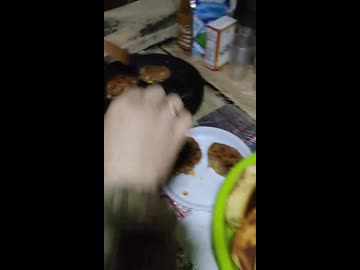 ホモと見る戦場メシ