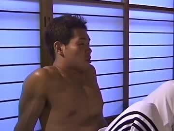 ケツの穴呼ばわりされてる事にキレてしまう先輩