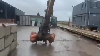 マットレスを雑巾として使う職場の清掃