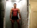 アメリカン　ゲイ　着衣　シャワー
