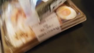 コンビニで買った食べ物の動画.mp4 (1080p)