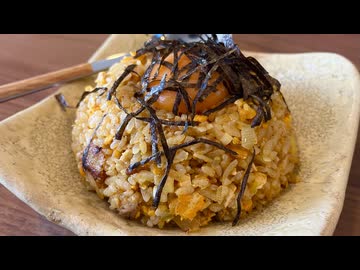 【本格豚キムチャーハン】自分を大蛇丸と信じて止まない一般男性が優勝する動画です。