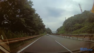 祝日の小田原厚木道路・一回目・行き⑤☆57秒付近・シルバーのプリウス捕獲！ (1440p)