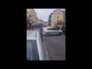 ホモと見るイギリスのプリウスミサイル