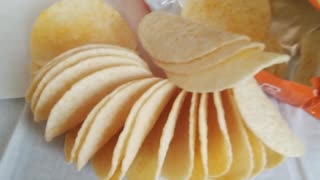 チップスターコンソメ味の動画② (1080p)