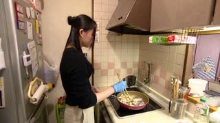 「お腹はすいてるけど食べるのが怖い」体重は3か月で20キロ減少　”摂食障害”経験した大学生が県の「減塩弁当」を考案するまで