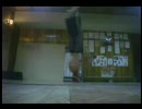 ブレイクダンスは頭で回る