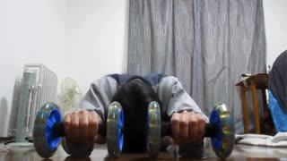 腕立て300回＋アブローラー30回　おっさんの筋トレ　耐久動画