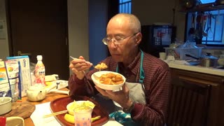 チキンカレーライス、作って食べてます。