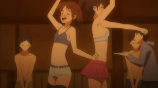 踊れ