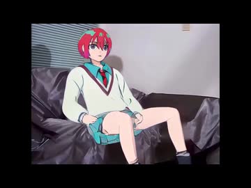 インタビューを受けるマチュ