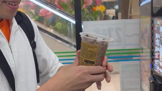 累計１１５０万杯突破「ゴディバフラッペ」Ｗチョコ飲んでみた　ファミリーマートの新作ドリンク　おすすめ商品　購入品　買ってみた　感想　世界一美味しい　日本一美味しい　愛知県　名古屋　チョコレートドリンク