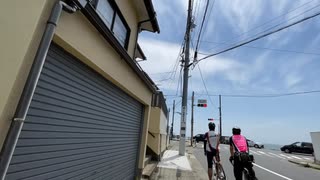 【江ノ電沿いサイクリング】最高の景色と大混雑の踏切が待っていた…！