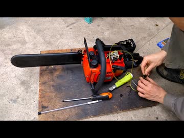 チェーンソーの燃料ホース交換