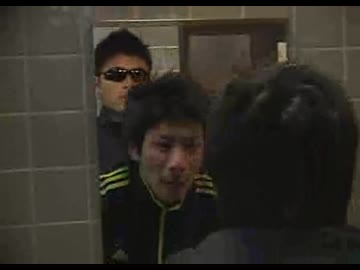 「誰やお前」「誰やろなぁ？」