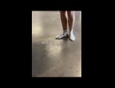 ルアンは白い靴下しか履いていない。足の裏は汚れているが、臭くはない