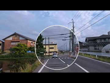 帰り道、ぶつかりそうになった車と去っていく車と