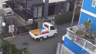 粗大ゴミ回収車のDJ感がハンパないwwww
