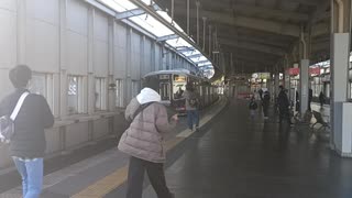 阪急宝塚線新型2000系豊中駅到着