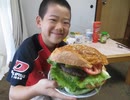 のまさんち「【巨大バーガー】  ビッグマック を 自宅で 再現 ！【自作系マクドナルド】　『再現飯』　YouTubeエンタメウィーク」