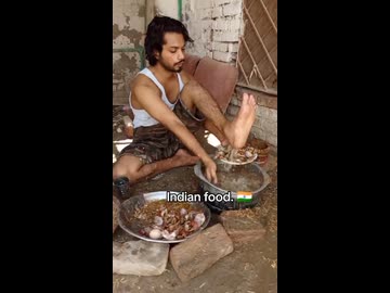 ホモと見るクッソ汚いインドの露店