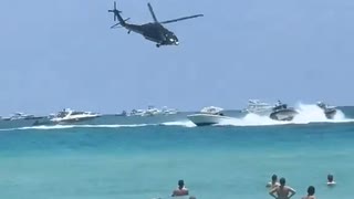 ホモと見る沿岸警備隊から逃げるボート