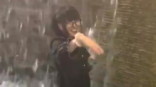 ホモと見る暑すぎて頭がおかしくなるトー横キッズ
