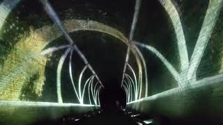 亀の瀬トンネル内プロジェクションマッピング「日本遺産『龍田古道・亀の瀬』光の旅路」@20250719　大阪府柏原市　Pixel5
