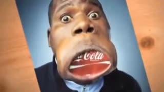 ホモと見る世界一口が大きい男