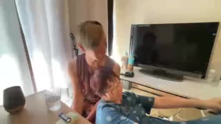 落とし子、オリーブが家にいる。おっちち氏やすも今日来る。