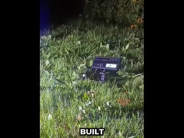 ホモと見るレーザーで蚊を撃退する装置