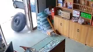 ホモと見る入店するタイヤ