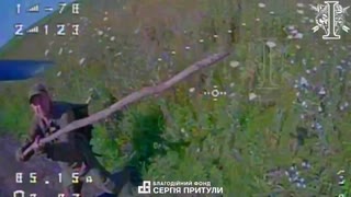 ホモと見る送りバントするロシア兵