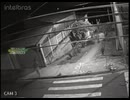 ホモと見る妻から逃げる夫と犬から逃げる猫と警察から逃げる泥棒が映った監視カメラ