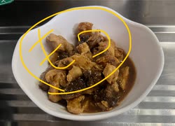 さかな　モツ煮　味噌　醤油　塩胡椒　砂糖　料理