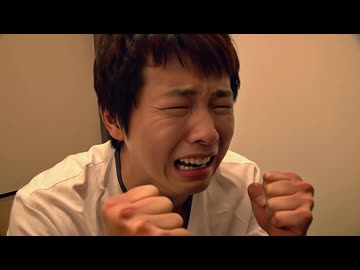 相手役に振り回されてまともにビデオが取れないカーリー.AI