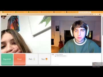 ホモと見るチャット中に顔を笑われてチェンジされまくるチー牛