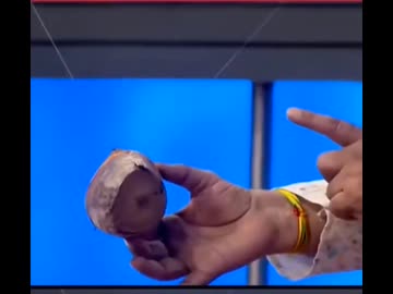 ホモと見るインドの超能力者