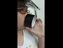 黒いゴミ袋と黒いガムテープでSTARWARSのダースベイダーのコスプレをするニート・ひきこもり