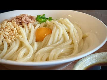 【200円で出来る最高の贅沢】ぶっかけを堪能する、妻のしもべ