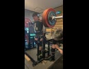 スクワット　300kg