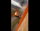 ホモと見る爆発したガソリンスタンドから転がってくる燃料タンカー