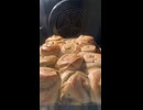 ホモと見るオーブンで焼きあがるパン