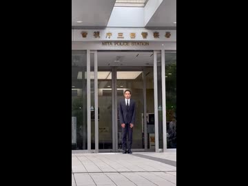 ホモと見る自動扉の前で謝罪して扉を開け閉めさせるアイドル