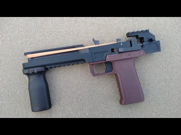 マガジン式フルオートゴム銃を作ってみた