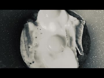 10月21日 目玉焼きを作る途中