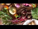 Many turnips hiding the vegetables beneath.田中鉄也オンド.com