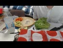 めじろうの嘘「僕ぅ人生で初めてお酒飲んだの24歳とかやからね…」　※初めて飲んだ酒が焼酎で20歳で飽きたと言っている