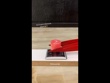 ホモと見るモバイルバッテリーvs1000℃の鉄