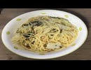 キャベツのペペロンチーノパスタ（大根の葉とジャコのふりかけトッピング）